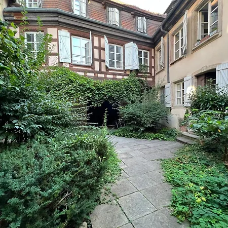 Apartment La Petite Cour - Atypique, Calme Et Cozy